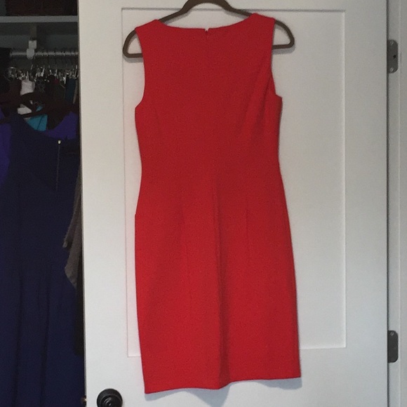 Ivanka Trump Dress - Picture 2 of 4